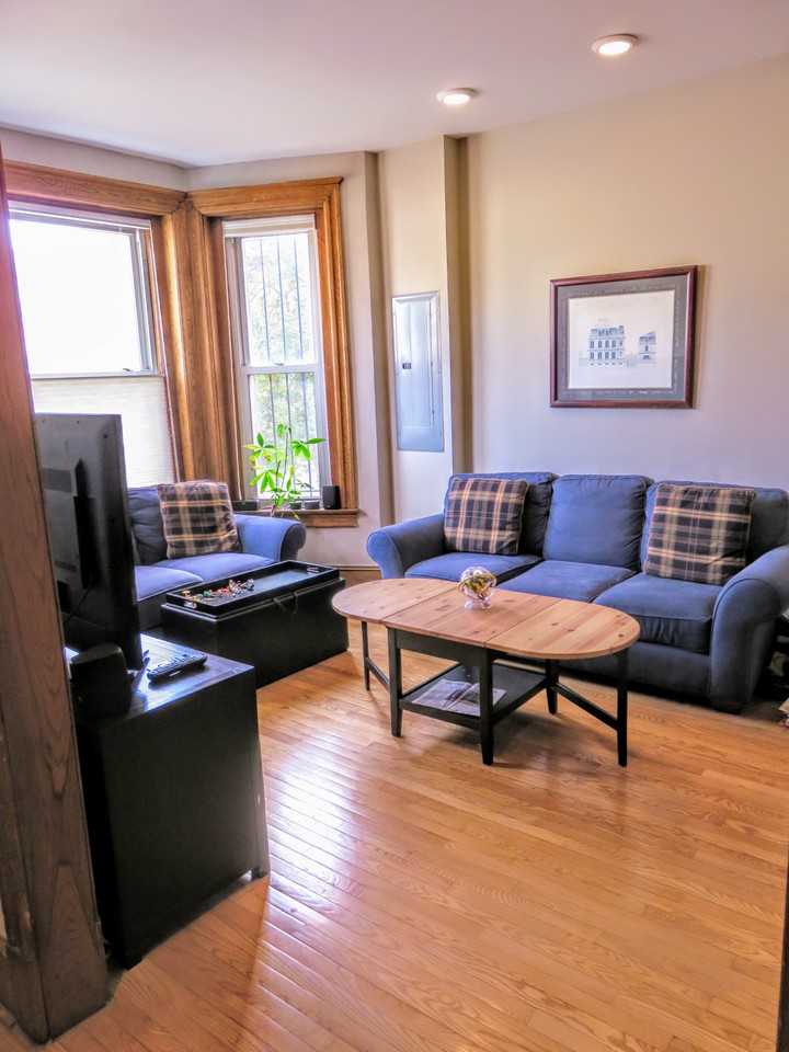 2604 Mozart Pl Nw - Photo 2 of 27