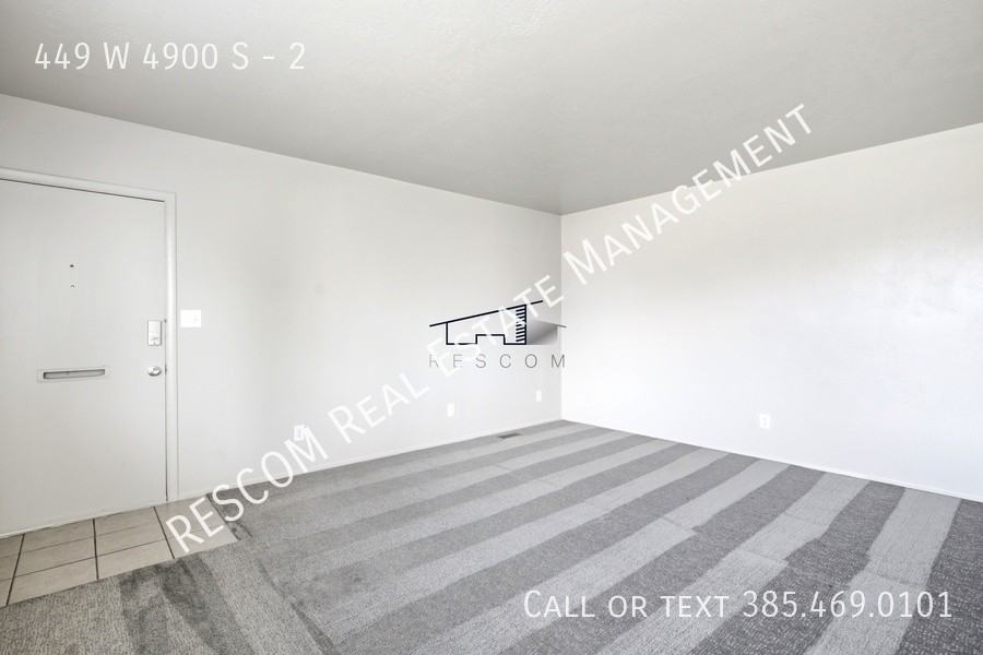 449 W 4900 S #2 - Photo 5 of 23
