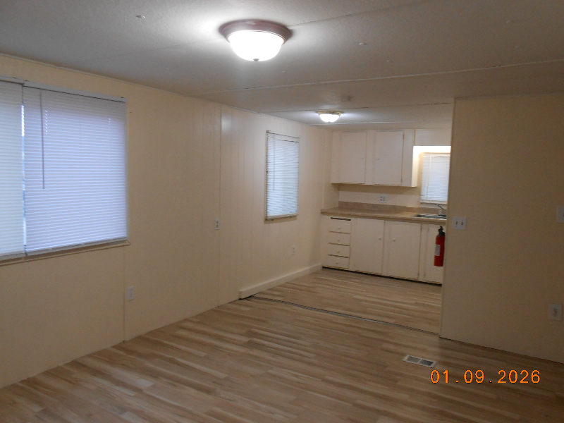 430 N C St - Photo 4 of 50