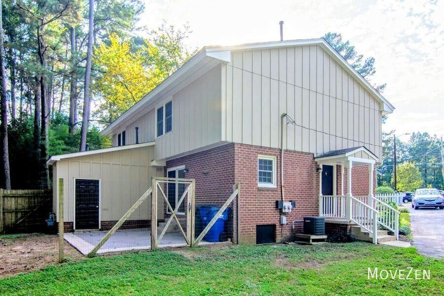 3108 Lemay Ct - Photo 4 of 21