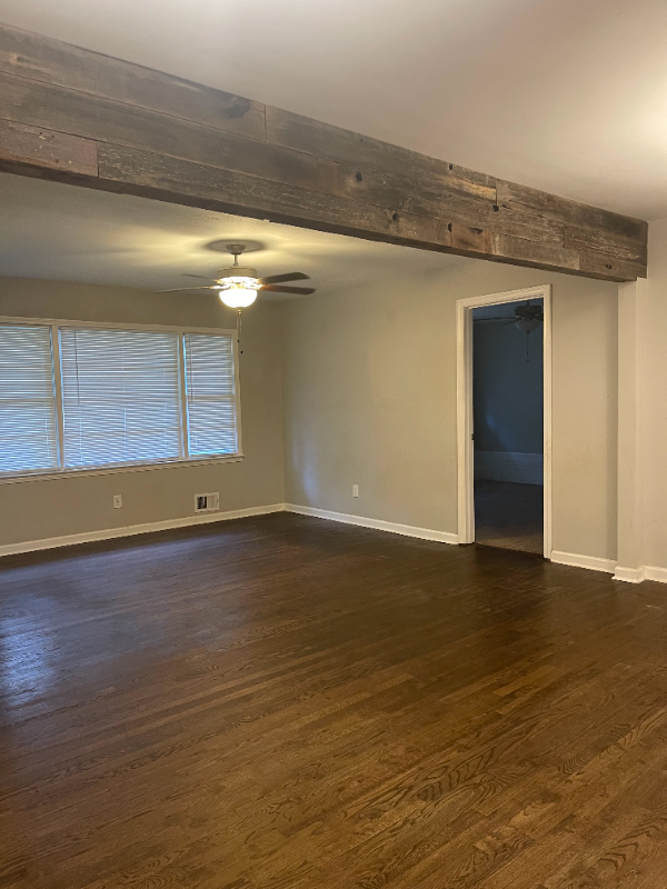 660 Monticello Dr Sw - Photo 4 of 28