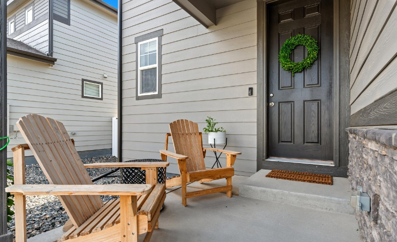 5240 Osbourne Dr - Photo 4 of 25