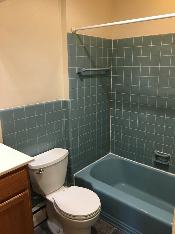 933 Saint Paul St #B5 - Photo 7 of 12