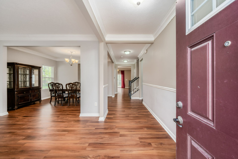422 Keith Way - Photo 6 of 48