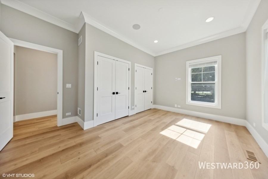 240 S Brainard Ave #2 - Photo 4 of 21