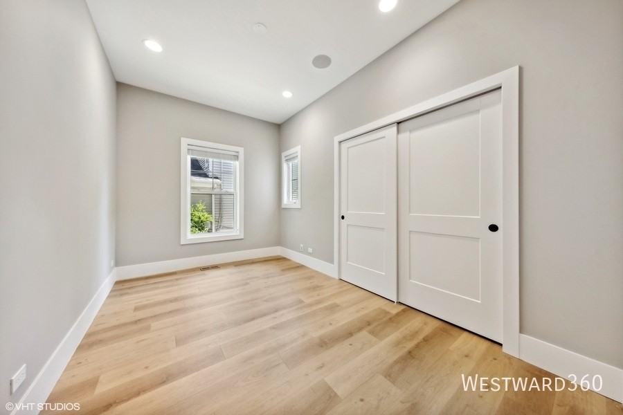 240 S Brainard Ave #2 - Photo 7 of 21