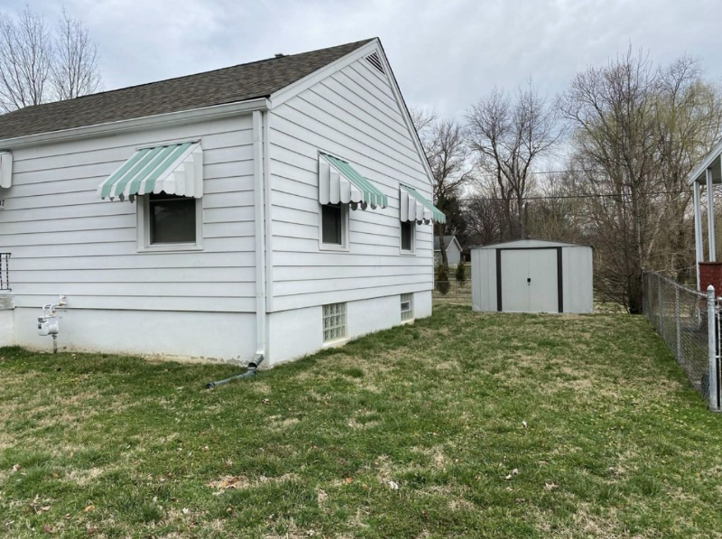 517 Spanish Ct - Photo 3 of 11