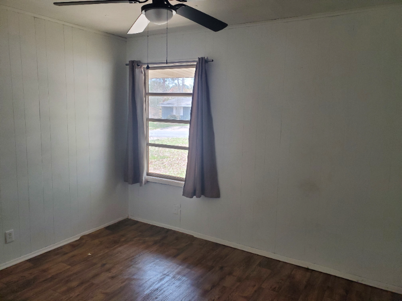919 Kings Rd - Photo 7 of 9