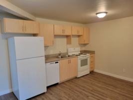 featured image of 1401 Oakley Ave #5