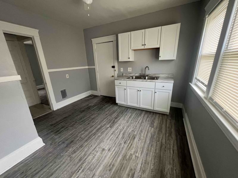 12320 Saywell Ave #2UP - Photo 6 of 11