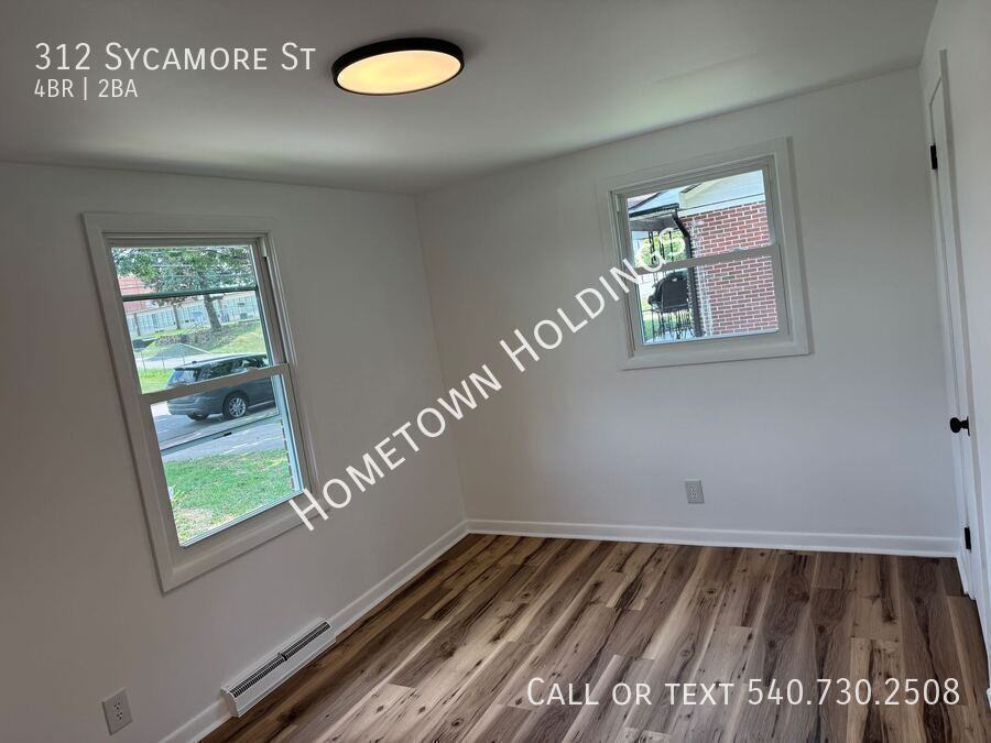 312 Sycamore St - Photo 7 of 23