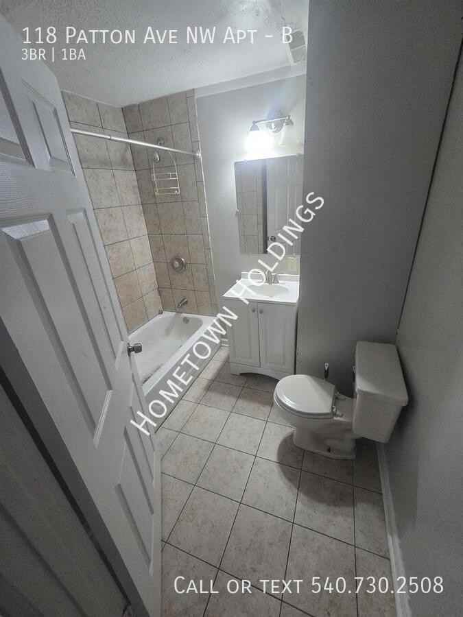 118 Patton Ave Nw #B - Photo 6 of 8