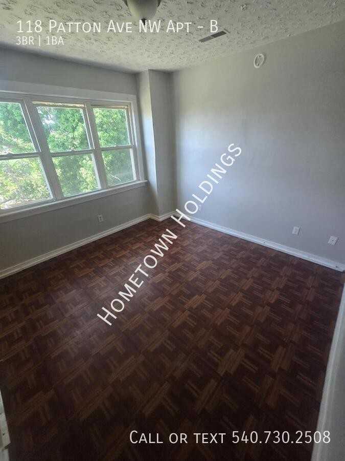 118 Patton Ave Nw #B - Photo 7 of 8