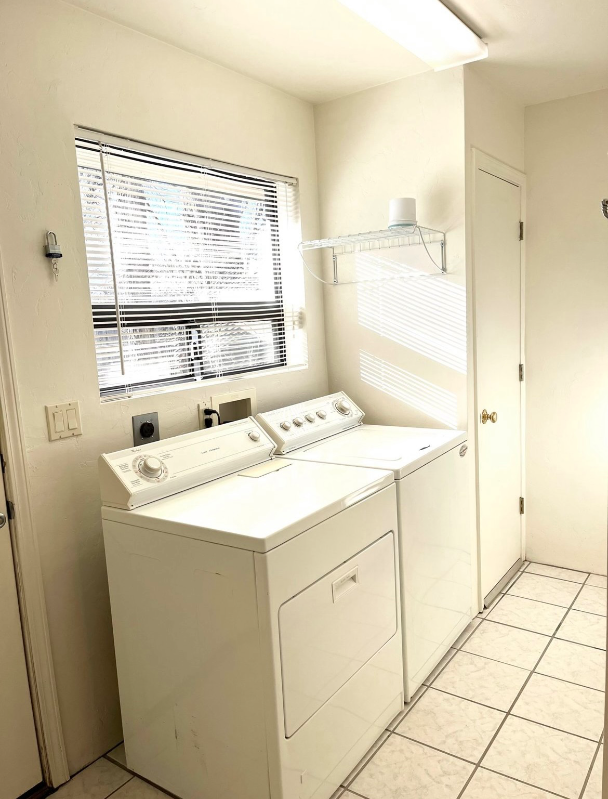 878 Valley St #B - Photo 5 of 15