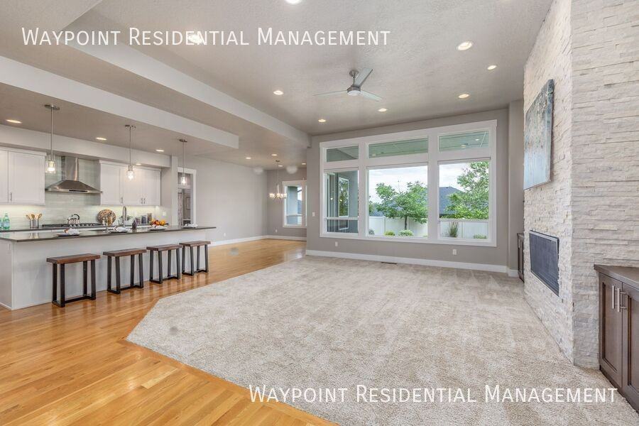 478 W Oak View Dr - Photo 4 of 46