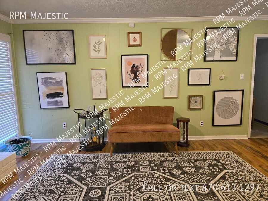 3518 Moonlight Ct - Photo 3 of 37