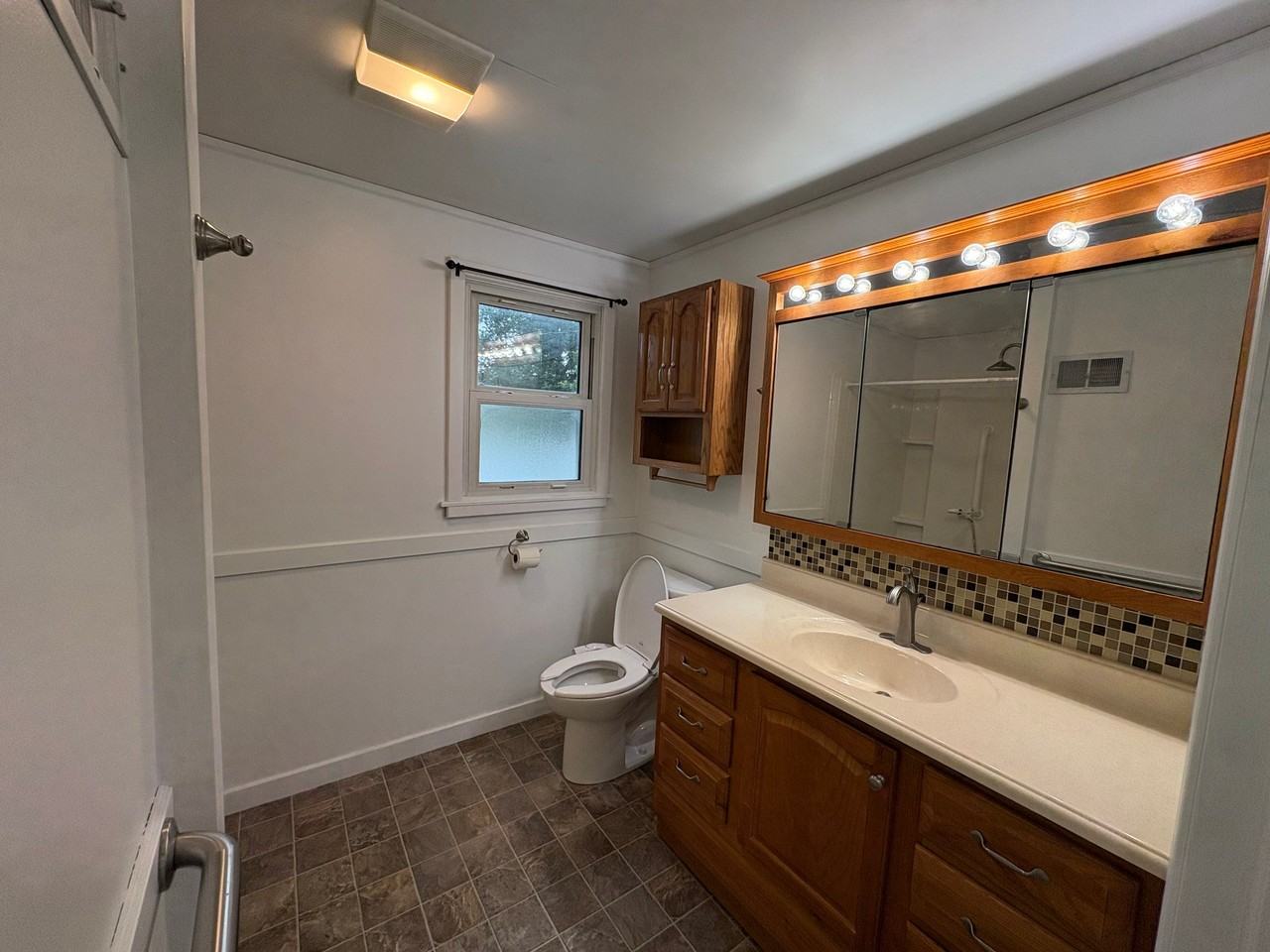 1305 Nw 2nd St - Photo 4 of 12