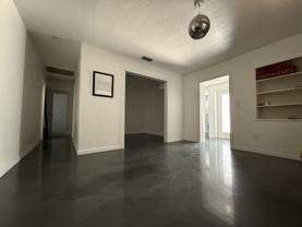 4034 S West Shore Blvd - Photo 1 of 1