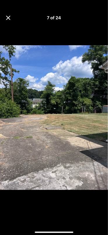3110 Riverside Dr - Photo 2 of 18