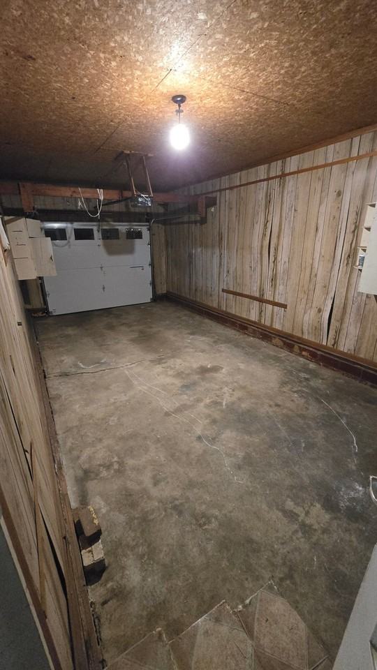 312 S 4th St - Photo 3 of 18