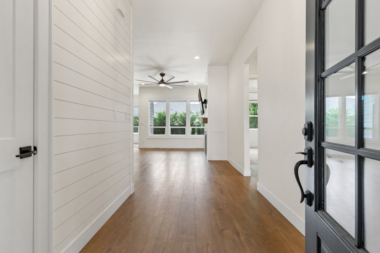 207 W Wrangler St #1 - Photo 6 of 48