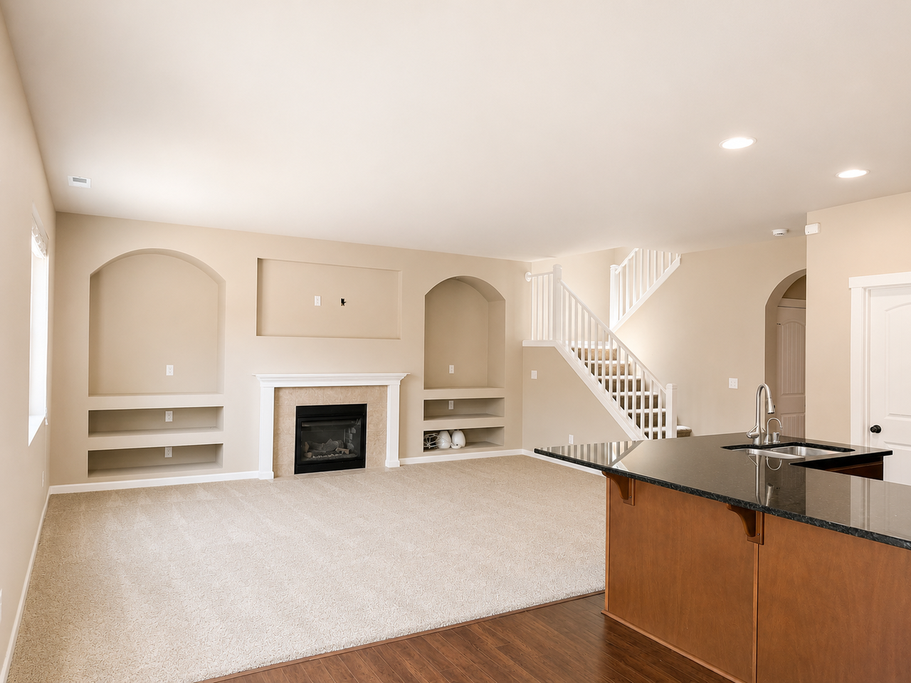3918 Southlake Dr Se #1 - Photo 6 of 46
