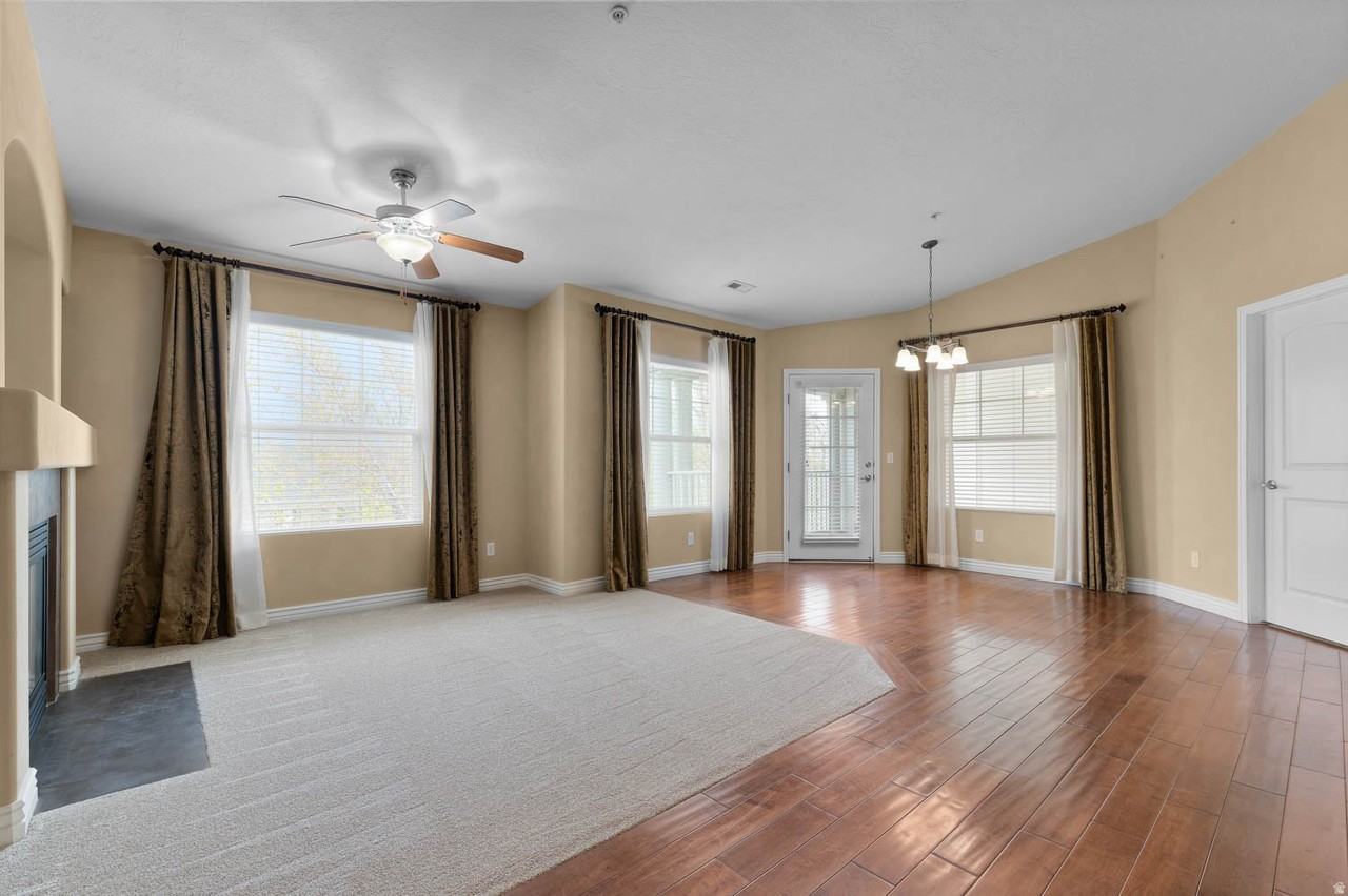 11754 S Grandville Ave #110 - Photo 3 of 14