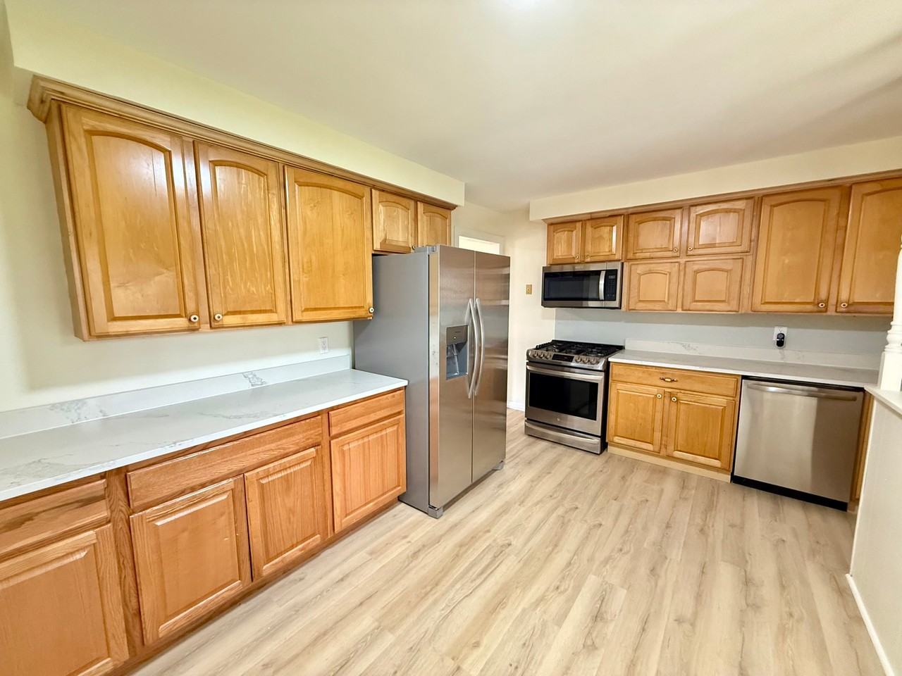 17268 Horger Ave - Photo 5 of 19