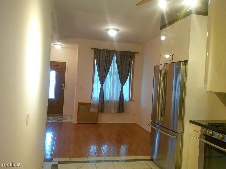 2490 E 21st St #2 - Photo 4 of 9