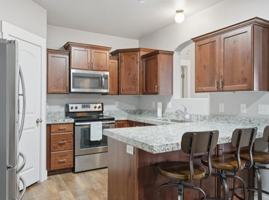 featured image of 1821 N Crest Rd