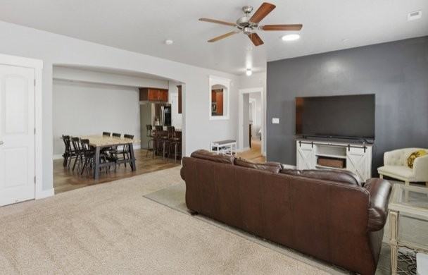 1821 N Crest Rd - Photo 6 of 19