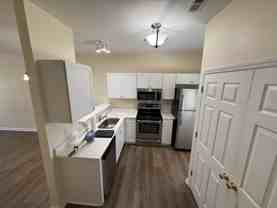 33 Cheltenham Dr - Photo 1 of 1