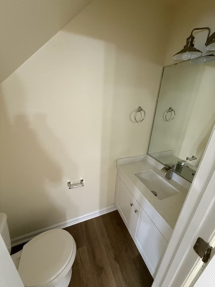 33 Cheltenham Dr - Photo 5 of 16
