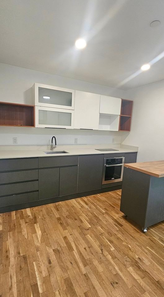 35 Springside Ave #3H - Photo 2 of 15