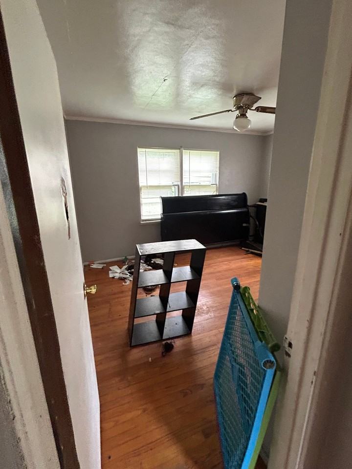 306 Isabell St - Photo 7 of 19