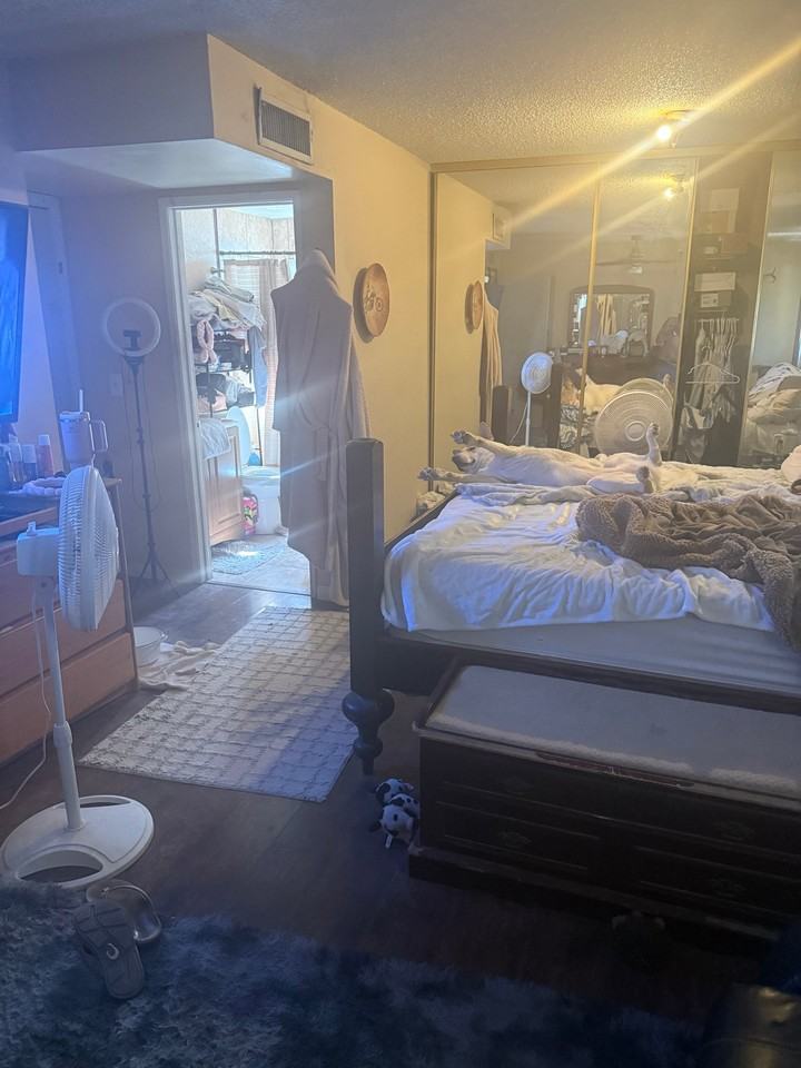 328 E Holmes Ave - Photo 5 of 11