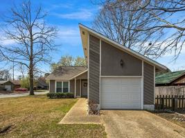 featured image of 6954 Candlewood Dr