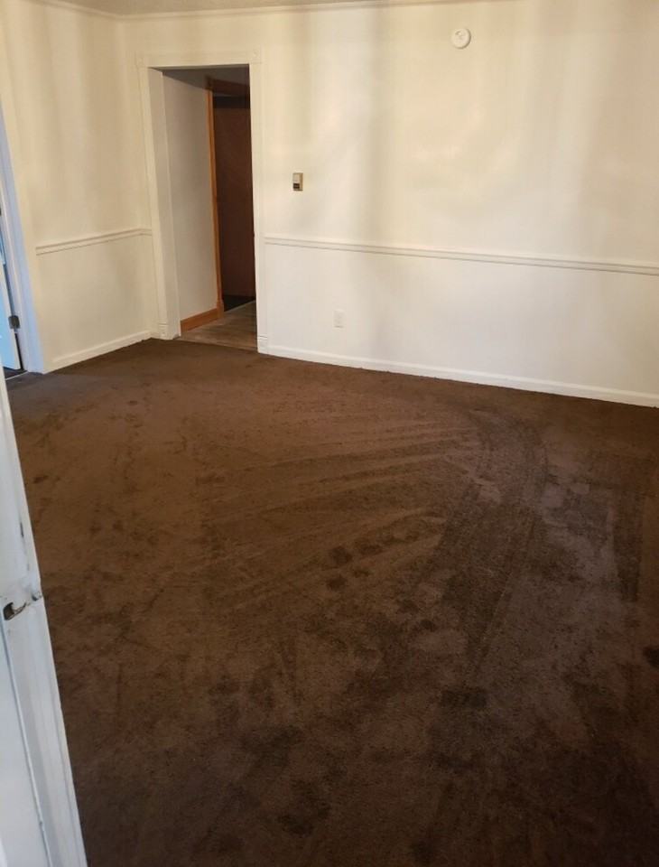 1426 W Euclid Ave - Photo 5 of 11
