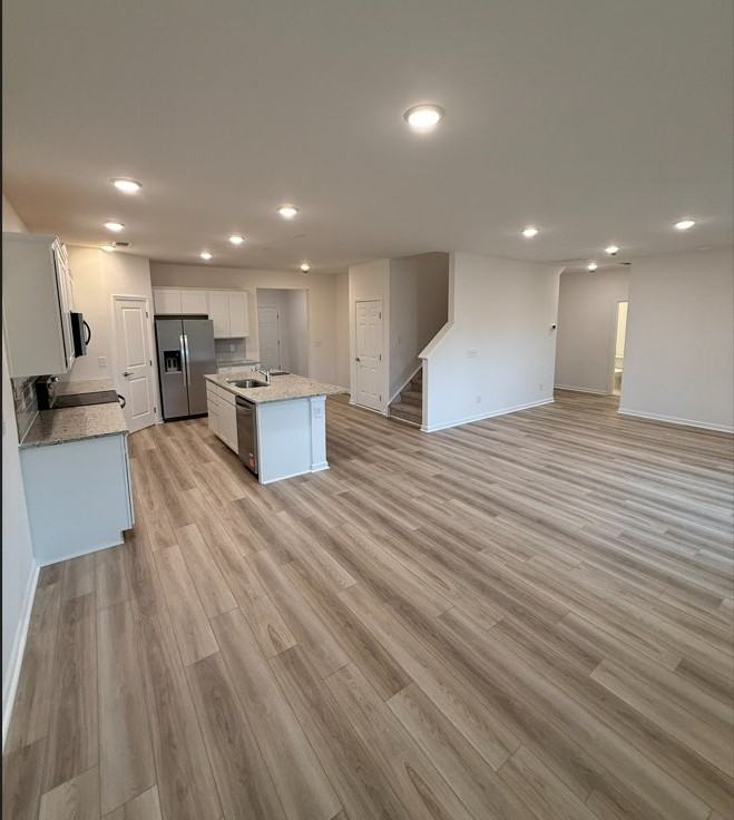 482 Jet Stream Dr - Photo 5 of 20