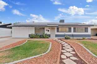 3120 W Bloomfield Rd - Photo 1 of 1