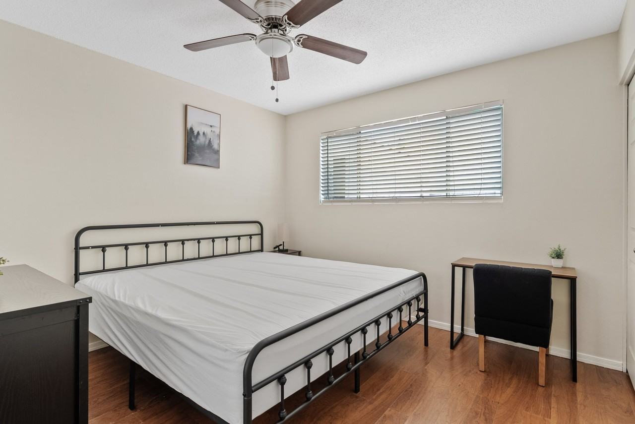 3120 W Bloomfield Rd - Photo 7 of 17