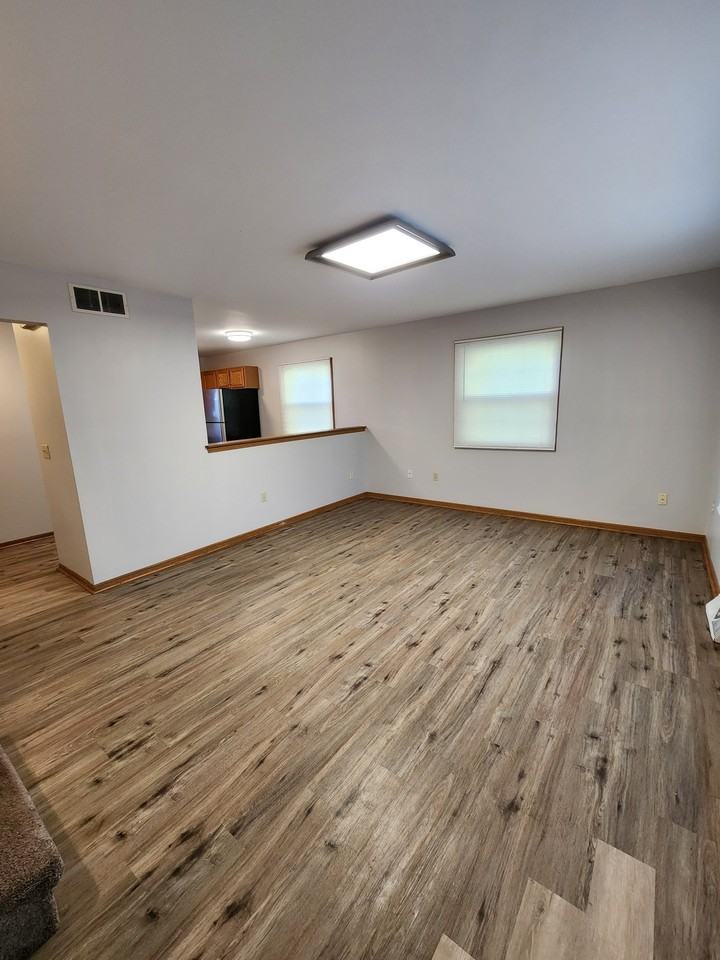 4835 44th Ct - Photo 2 of 13