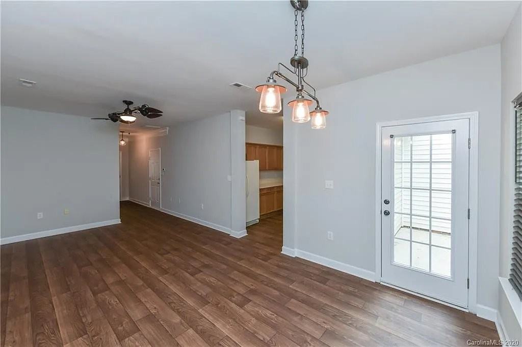 5915 Pisgah Way - Photo 4 of 4