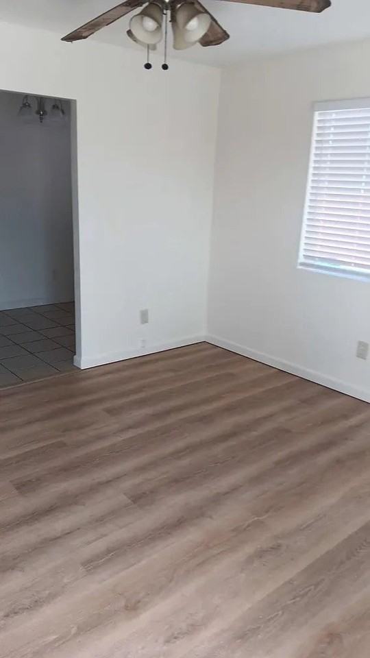 3676 Euclid Ave - Photo 5 of 16