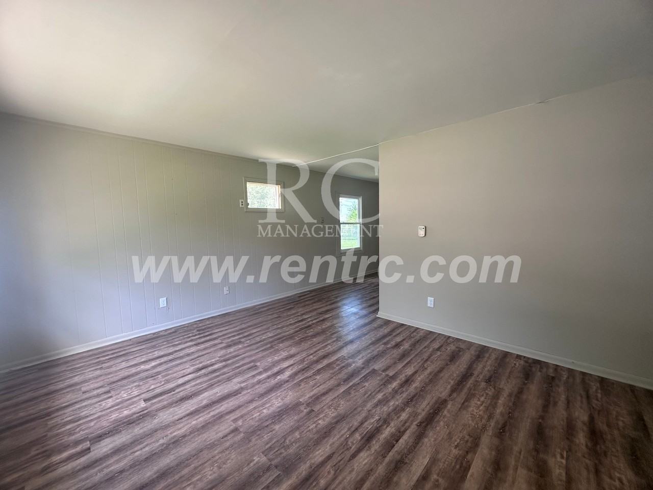 1213 Giddings St - Photo 6 of 14