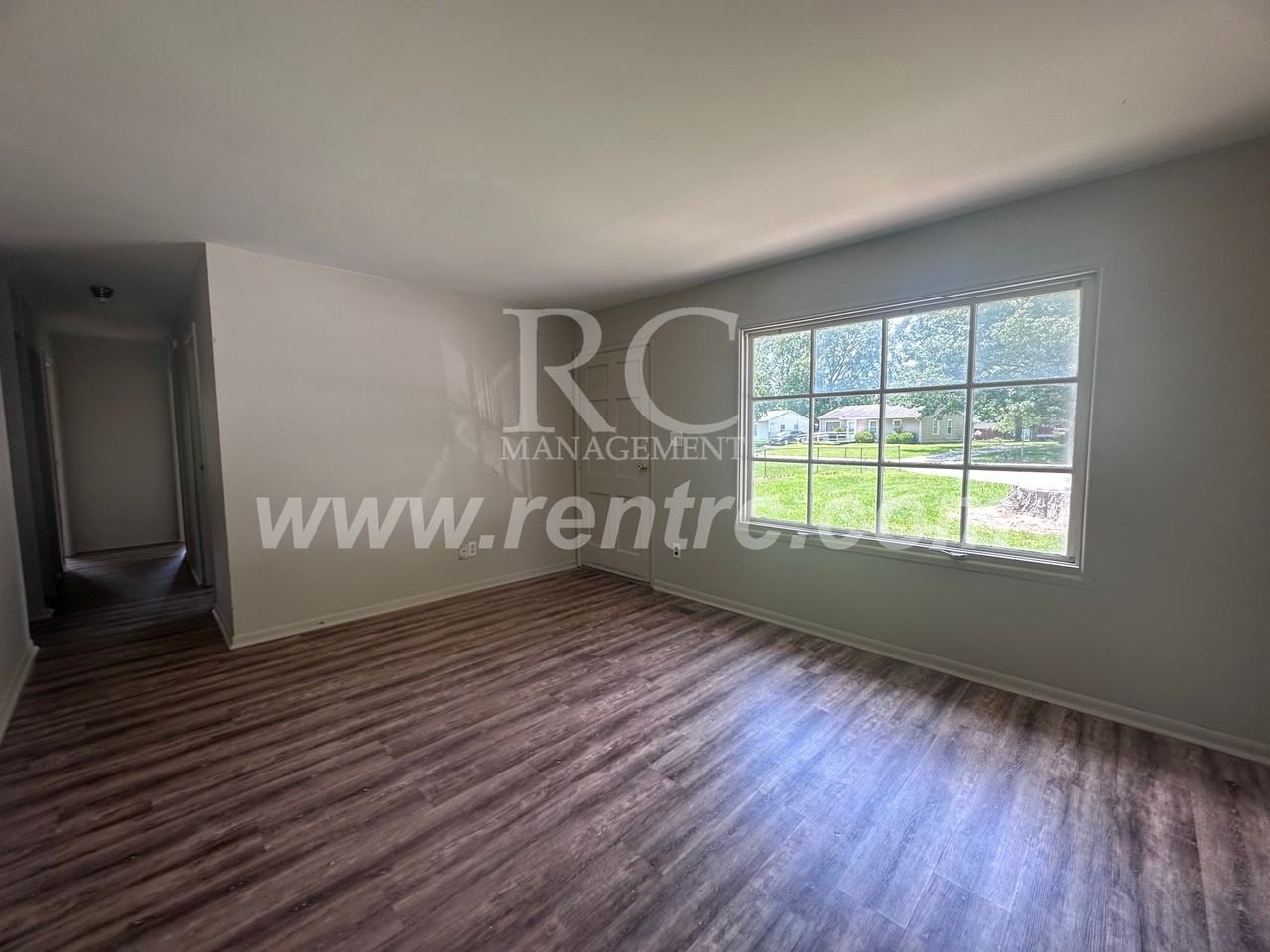 1213 Giddings St - Photo 7 of 14