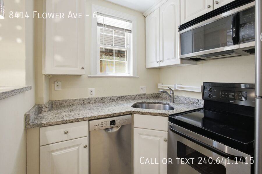 8414 Flower Ave #6 - Photo 3 of 15