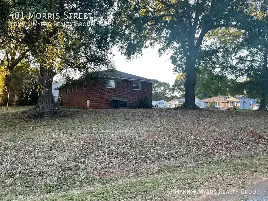 401 Morris St - Photo 4 of 21