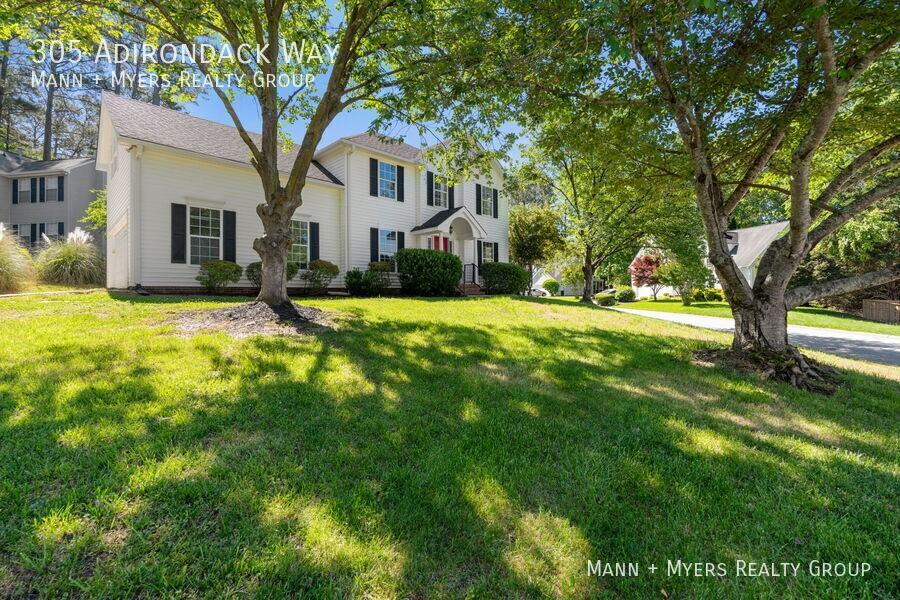 305 Adirondack Way - Photo 3 of 46
