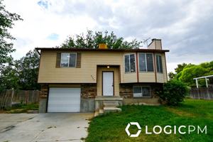featured image of 6492 S Fernbrook Dr